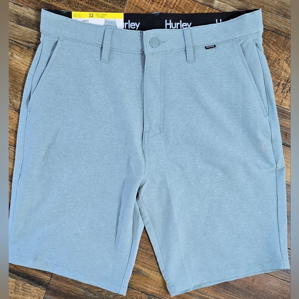 NWT Men's Hurley 4-way Stretch Hybrid Shorts, Size 32